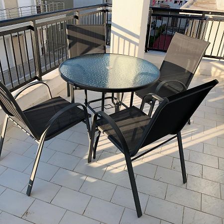 סלוניקי Apartment 30M From The Sea מראה חיצוני תמונה